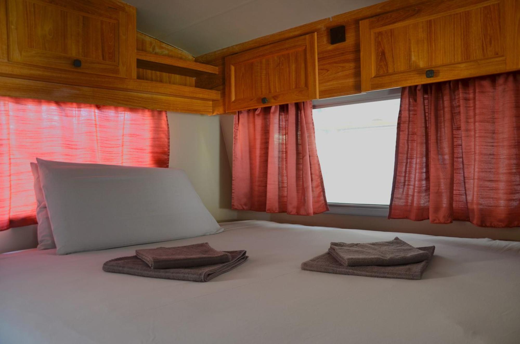 Camping Italia 90 Caravans ドマーゾ エクステリア 写真
